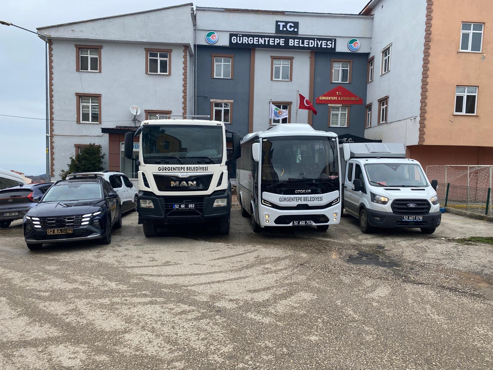 Gürgentepe Belediyesi Araç Filosunu Güçlendiriyor: 4 Yeni Araç Hizmete Giriyor