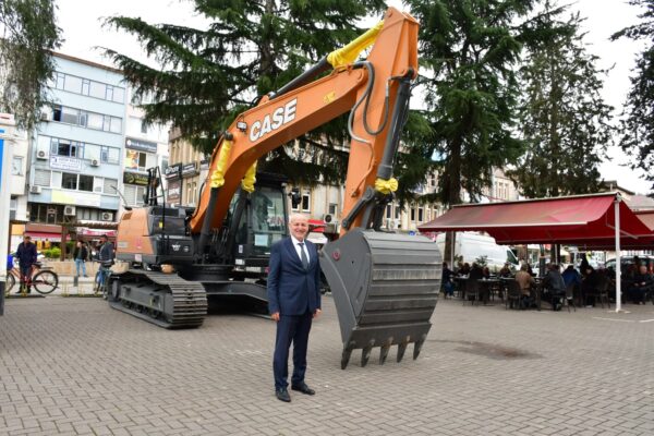 Terme Belediyesi Araç Filosunu Güçlendirdi: “Hizmette Vites Yükselttik”